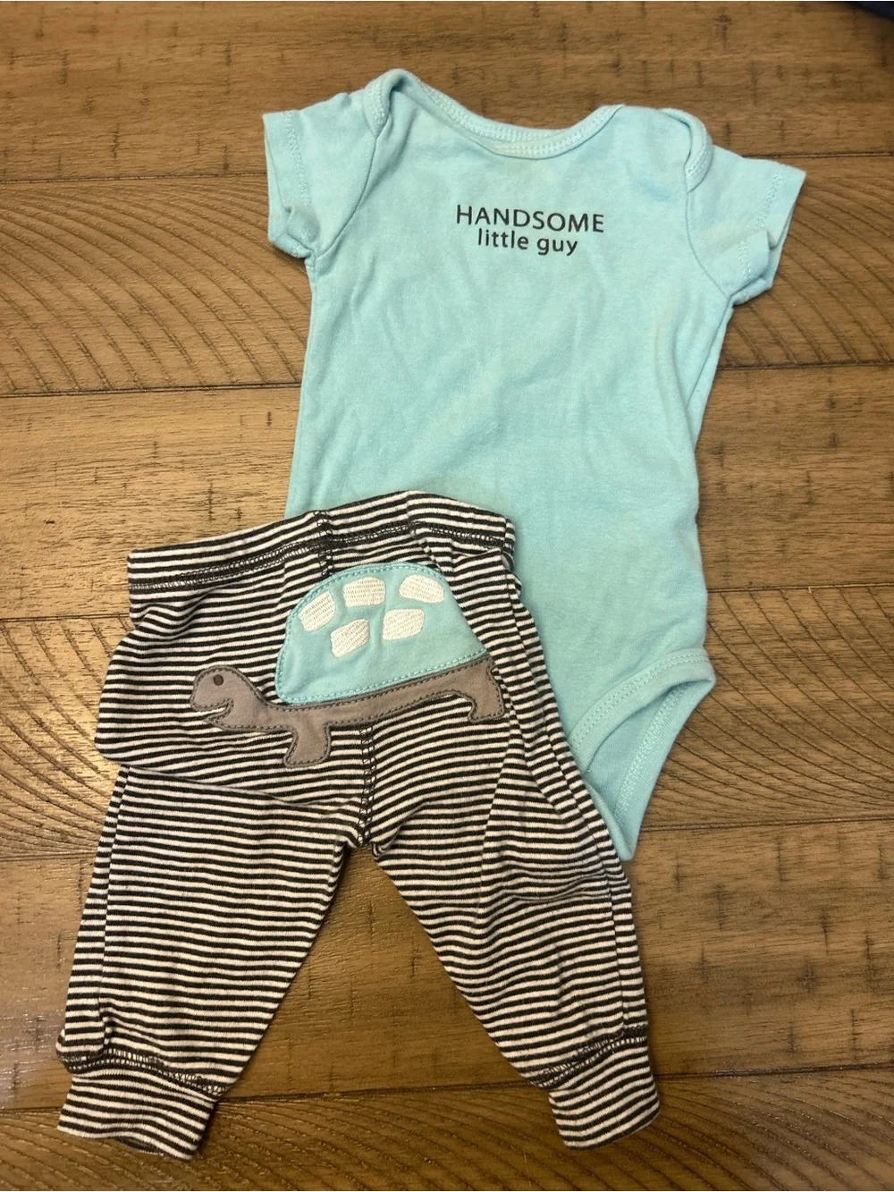 0-3M Baby Boy bundle of onesies/pants